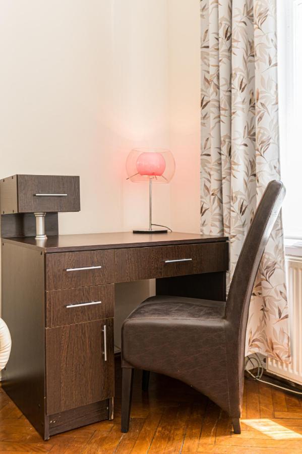 Hera Apartment - Old Town Braşov Extérieur photo